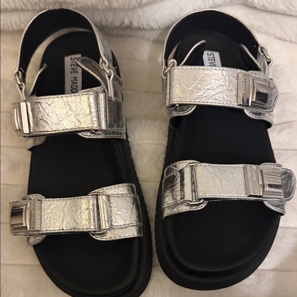 Steve Madden Silver Metallic Double Strap Sandals